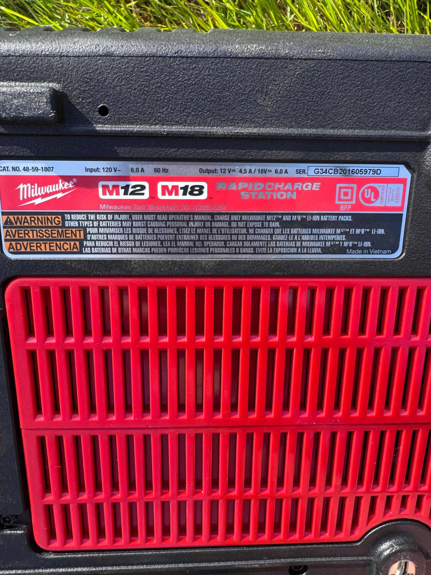 Milwaukee M12/M18 RapidCharge Station — 6-Bay | Like New, No Box