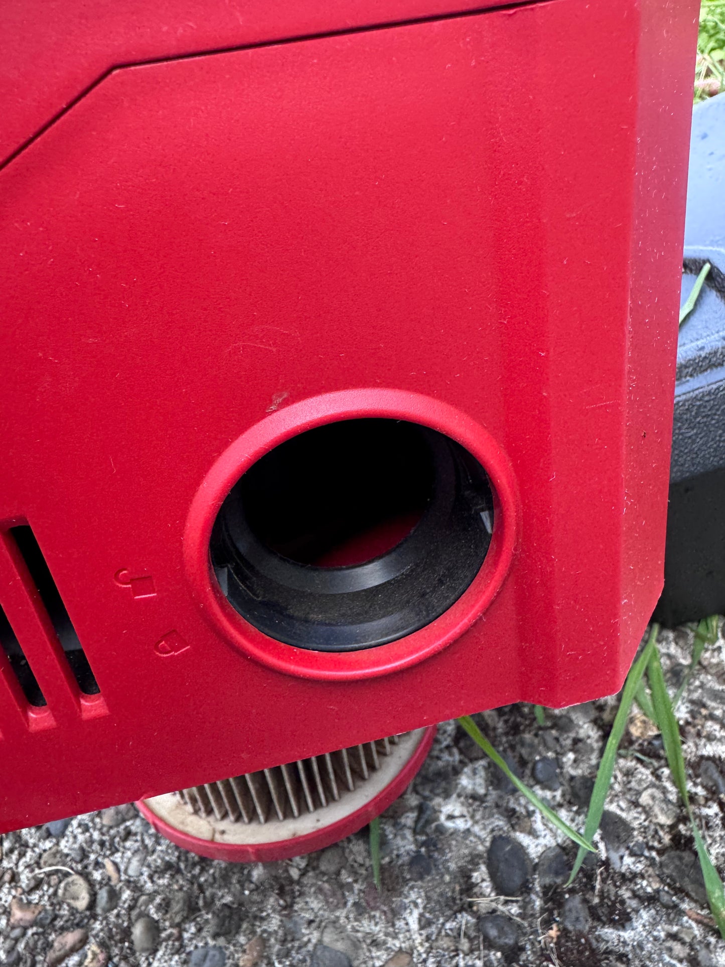 Milwaukee M12 FUEL Shop Vac + AIR-TIP Motorized Nozzle + Compact Vacuum — Complete 3-Piece Set | Excellent Condition